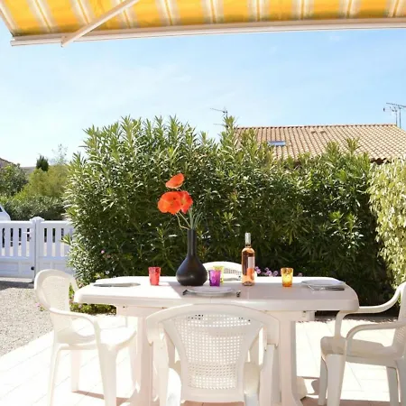 Pavillon Climatise 6 Couchages, Terrasse, Garage, A 750m De La - St Pierre La - Fr-1-229d-379 Holiday home Saint-Pierre-la-Mer (Aude)